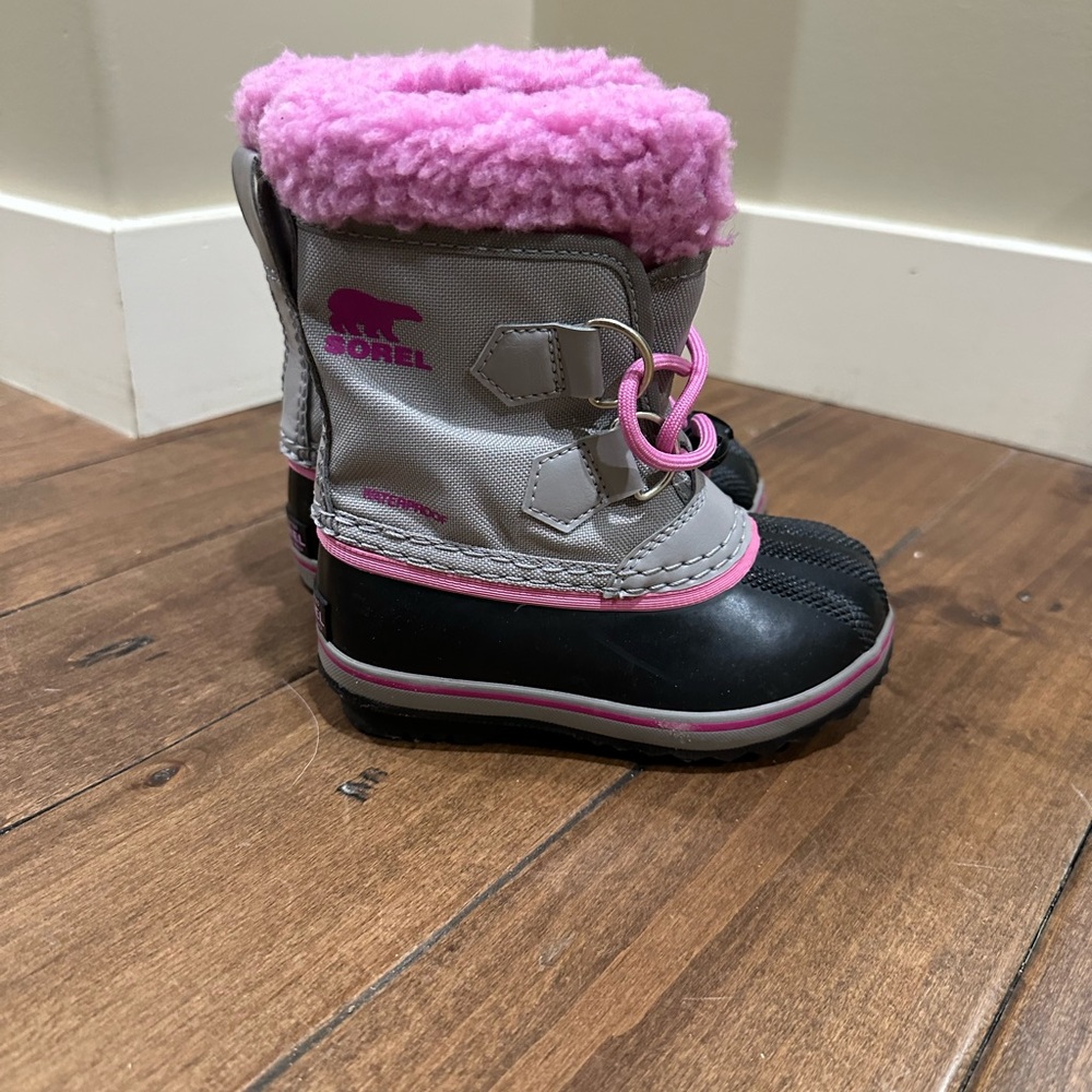 Sorel Kids' Snow Boots - Gray with Pink Accents